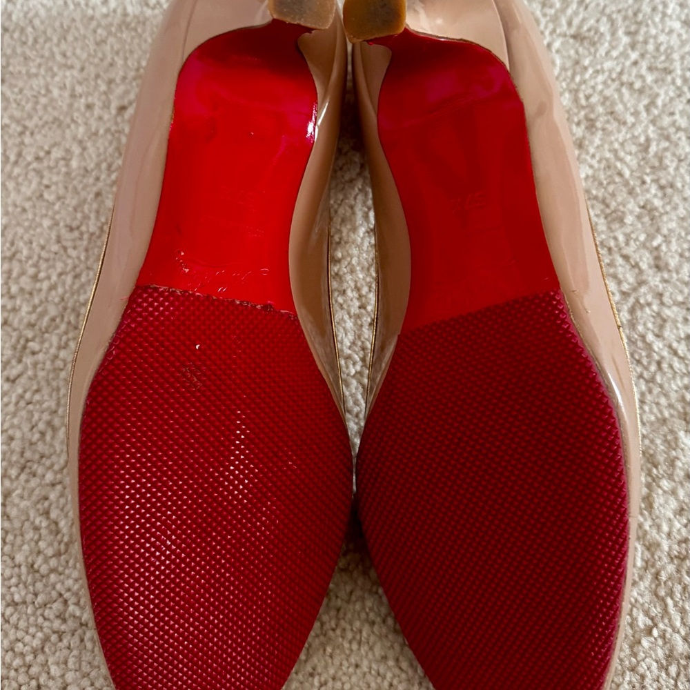 Authentic Louboutin kitten heels - Picture 2 of 2